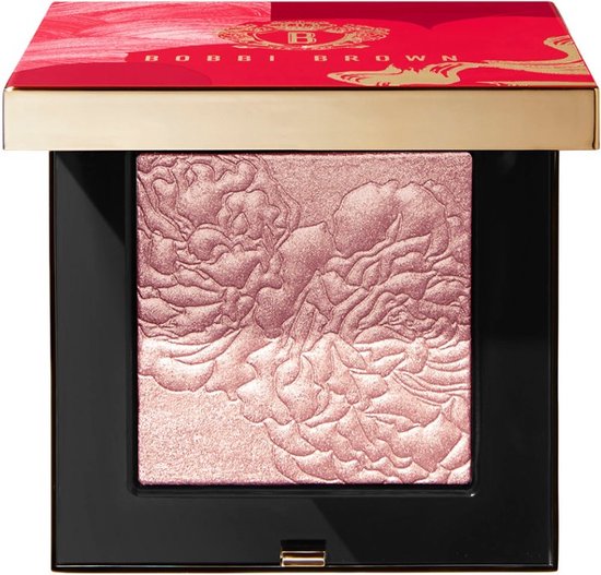 Bobbi Brown Lunar New Year Collection Highlighting Powder