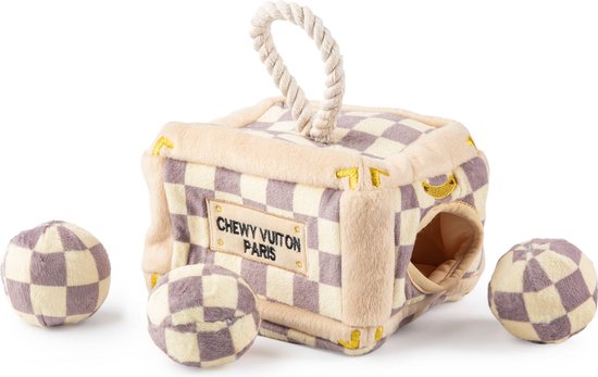 Checker Chewy Vuiton Trunk - Activiteitenhuis