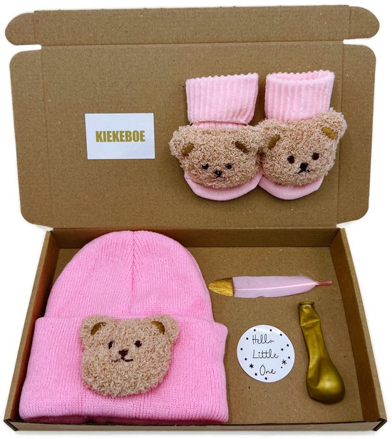 Kraamcadeau meisje - cadeau dreumes - babymuts en roze baby sokjes - brievenbus geschenk - geboortegeschenk - 4 tot 14 maanden - 3 kleuren - cadeau geboorte kind